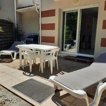 Belle Maisonnette Dans Residence Avec Piscine Soulac-sur-Mer Exterior foto